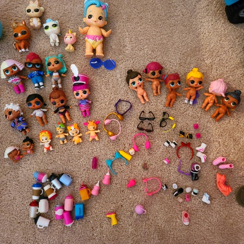 LOL toys